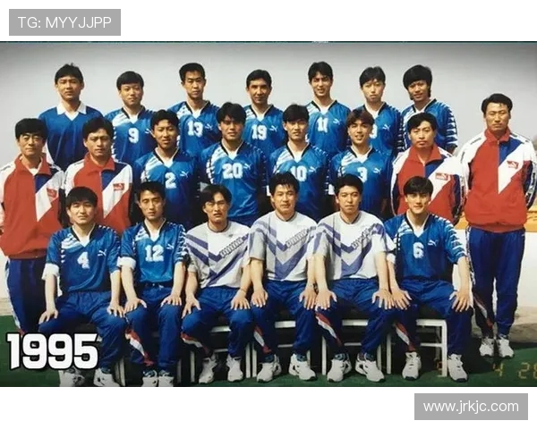 1994年上海申花与大连足球队的经典对决回顾与分析