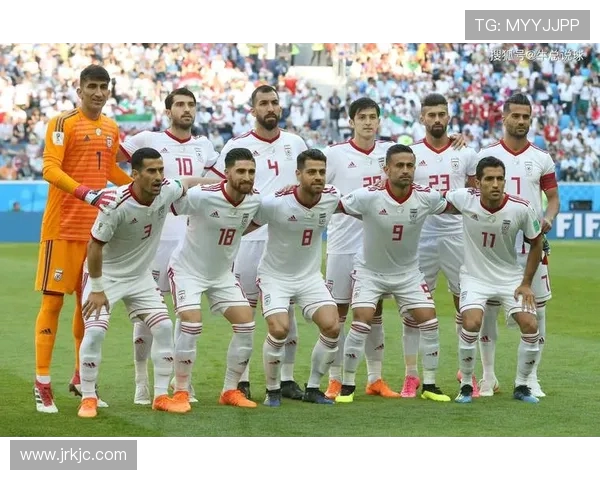 伊朗与中国足球对决分析球盘走势与战术解析全景探讨